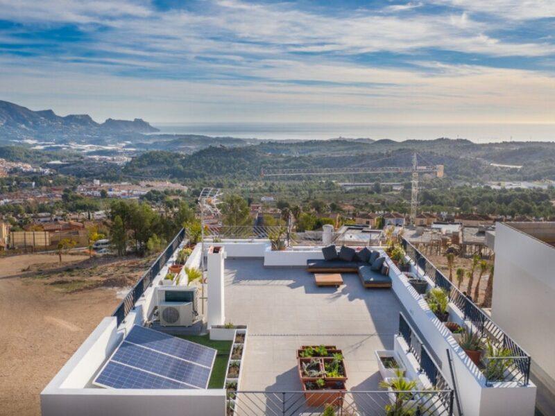 Modern Villas Near Golf Courses in Polop, Alicante