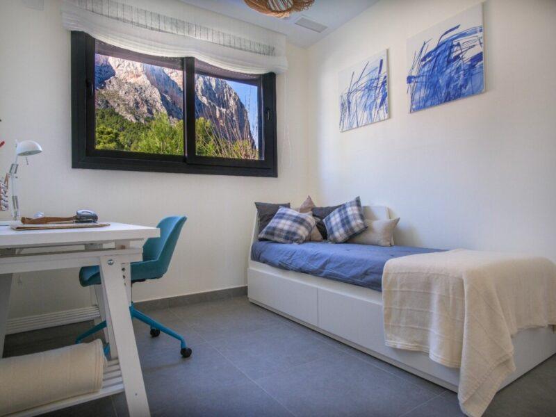 Modern Villas Near Golf Courses in Polop, Alicante